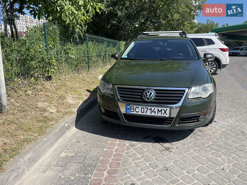 Volkswagen Passat 2010