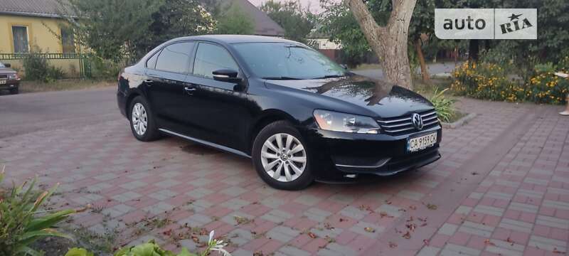 Седан Volkswagen Passat 2012 в Черкассах