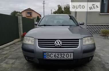 Седан Volkswagen Passat 2003 в Стрию