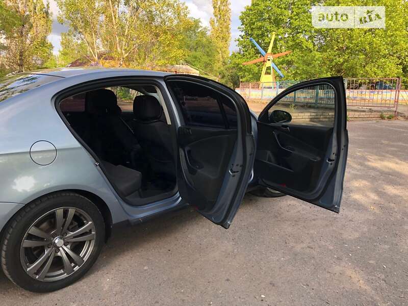 Седан Volkswagen Passat 2010 в Николаеве фото 5 Седан Volkswagen Passat 2010 в Николаеве