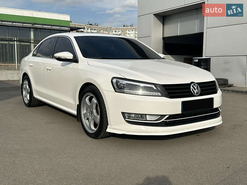 Седан Volkswagen Passat 2012 в Киеве фото 2 Седан Volkswagen Passat 2012 в Киеве