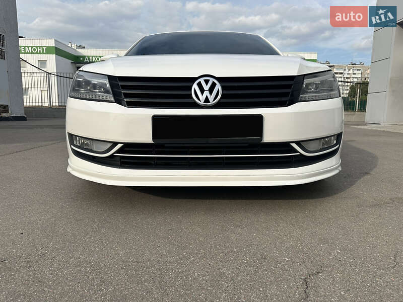 Седан Volkswagen Passat 2012 в Киеве фото 6 Седан Volkswagen Passat 2012 в Киеве