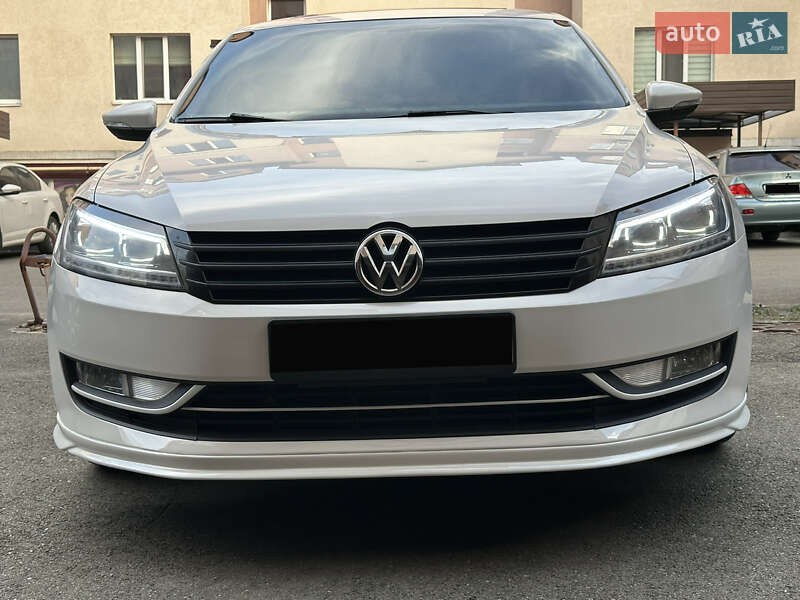 Седан Volkswagen Passat 2012 в Киеве фото 18 Седан Volkswagen Passat 2012 в Киеве