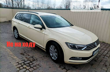 Универсал Volkswagen Passat 2017 в Хмельницком