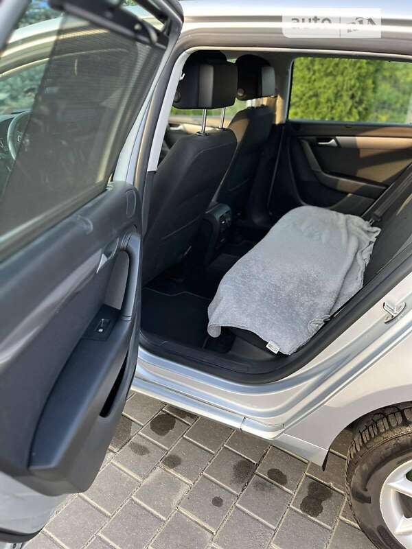 Універсал Volkswagen Passat 2011 в Самборі фото 10 Універсал Volkswagen Passat 2011 в Самборі