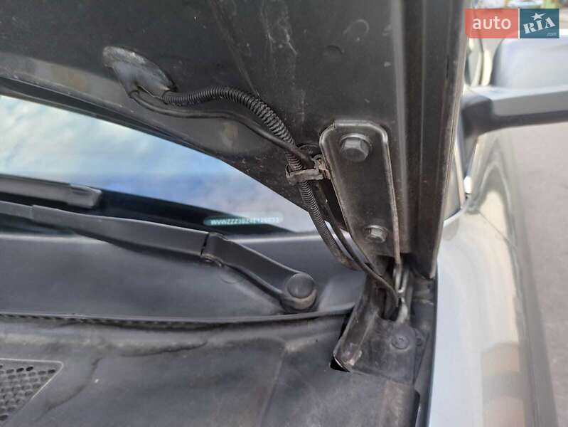 Универсал Volkswagen Passat 2003 в Чернигове фото 13 Универсал Volkswagen Passat 2003 в Чернигове