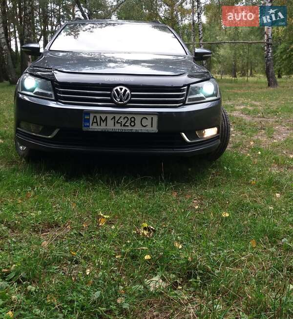 Универсал Volkswagen Passat 2013 в Черняхове фото 14 Универсал Volkswagen Passat 2013 в Черняхове