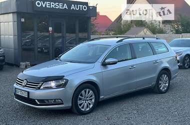 Универсал Volkswagen Passat 2013 в Хмельницком