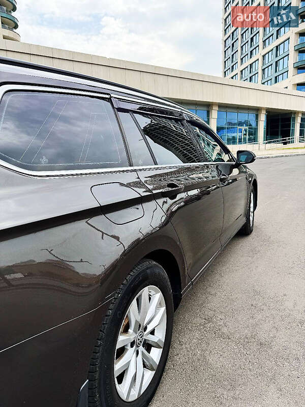 Універсал Volkswagen Passat 2015 в Дніпрі фото 7 Універсал Volkswagen Passat 2015 в Дніпрі