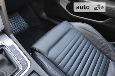 Универсал Volkswagen Passat 2017 в 