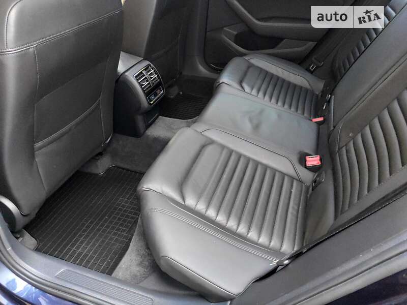 Універсал Volkswagen Passat 2017 в Львові