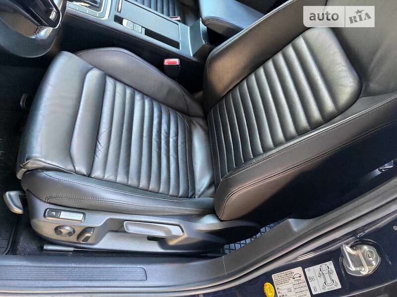 Універсал Volkswagen Passat 2017 в Львові