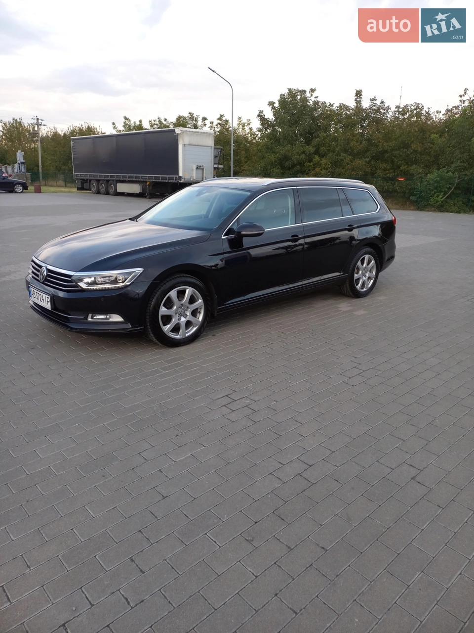 2017 Volkswagen Passat - мініатюра 42