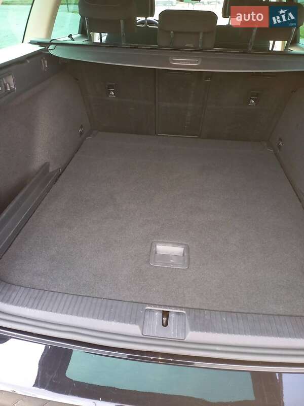 Универсал Volkswagen Passat 2018 в Калиновке фото 9 Универсал Volkswagen Passat 2018 в Калиновке