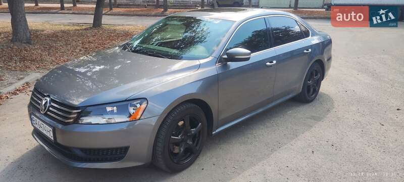 Седан Volkswagen Passat 2013 в Александрие