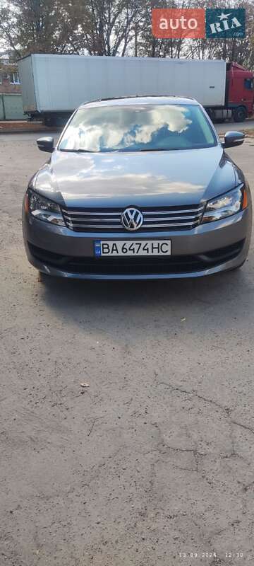 Седан Volkswagen Passat 2013 в Александрие