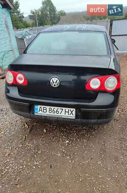 Седан Volkswagen Passat 2005 в Вінниці