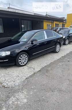 Седан Volkswagen Passat 2008 в Рівному