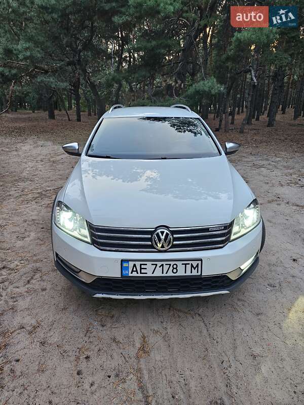 Универсал Volkswagen Passat 2012 в Павлограде фото 9 Универсал Volkswagen Passat 2012 в Павлограде