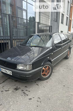 Седан Volkswagen Passat 1992 в Тернополе