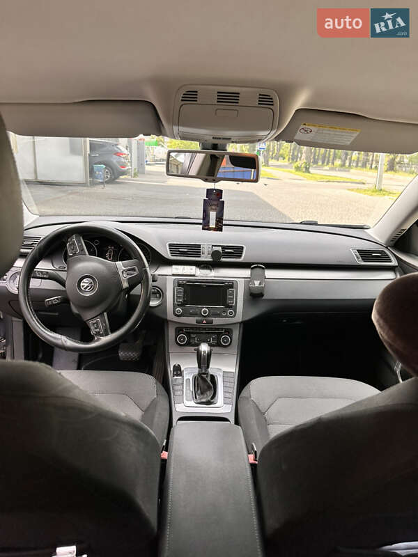 Универсал Volkswagen Passat 2010 в Броварах