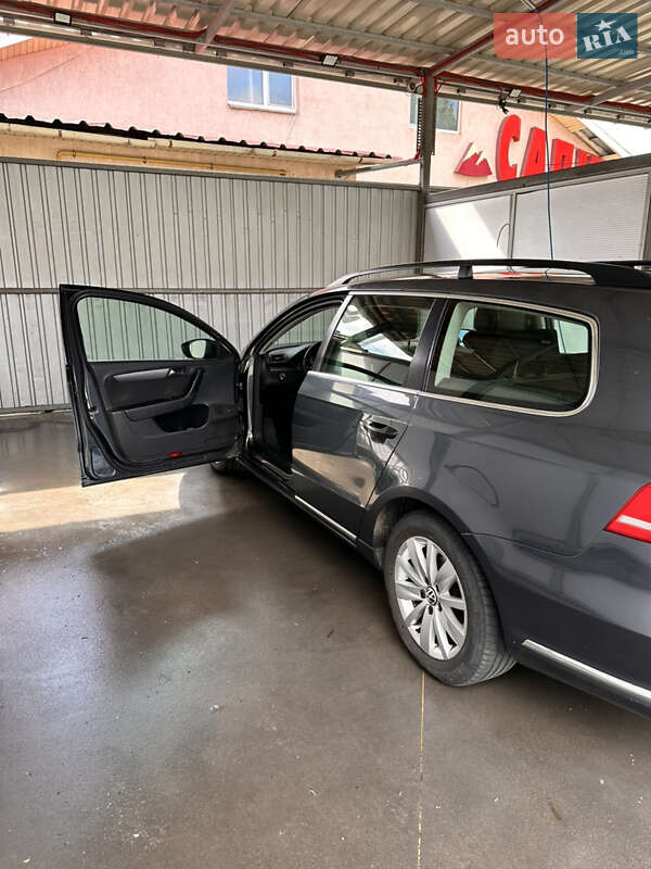Универсал Volkswagen Passat 2010 в Броварах