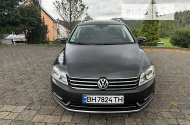 Универсал Volkswagen Passat 2011 в Харькове