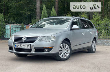 Универсал Volkswagen Passat 2010 в Житомире