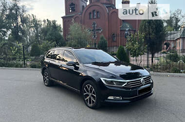 Универсал Volkswagen Passat 2015 в Кривом Роге