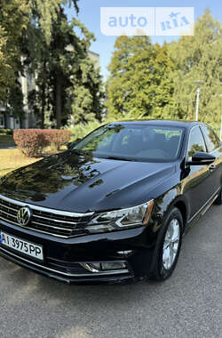 Седан Volkswagen Passat 2017 в Днепре