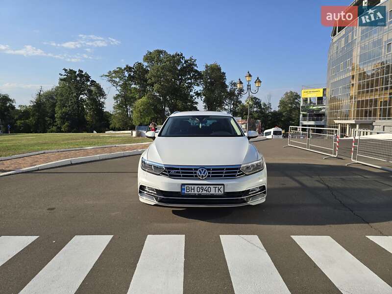 Універсал Volkswagen Passat 2019 в Одесі