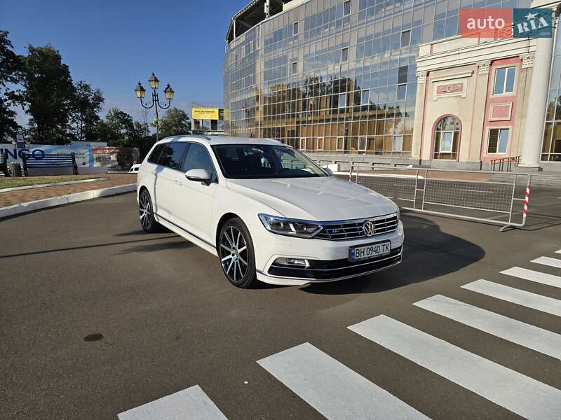 Універсал Volkswagen Passat 2019 в Одесі