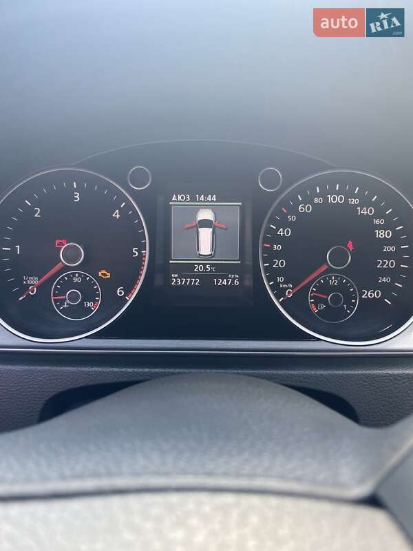 Універсал Volkswagen Passat 2013 в Борисполі