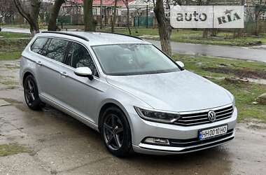 Універсал Volkswagen Passat 2018 в Одесі