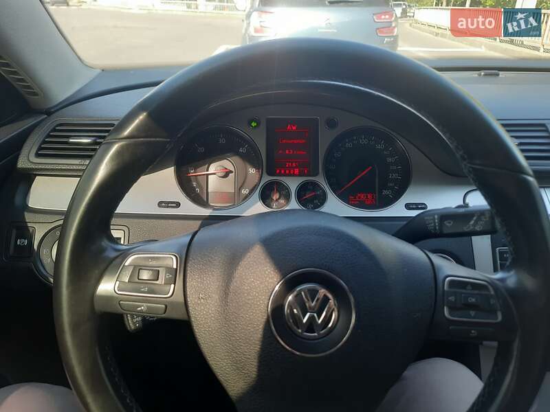 Универсал Volkswagen Passat 2008 в Луцке