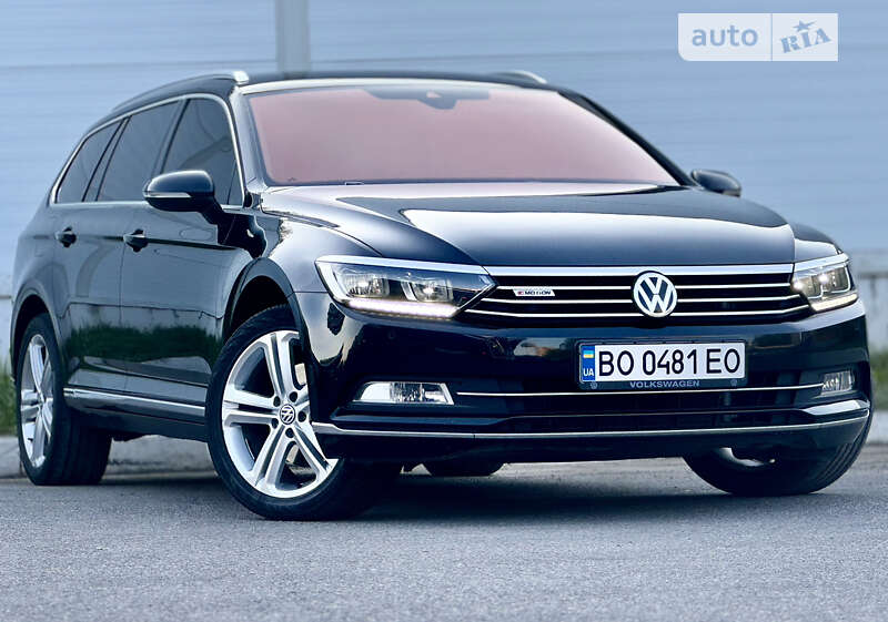 Универсал Volkswagen Passat 2015 в Львове