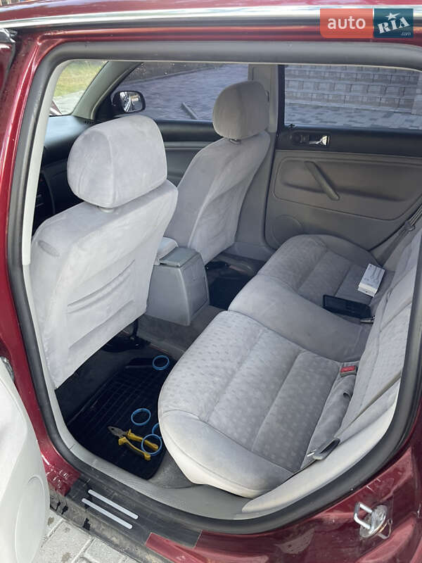 Универсал Volkswagen Passat 2001 в Березному фото 9 Универсал Volkswagen Passat 2001 в Березному