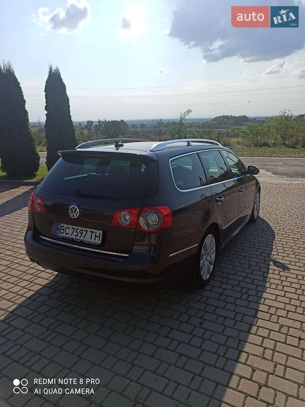 Універсал Volkswagen Passat 2008 в Миколаєві