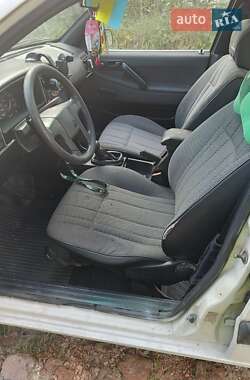 Седан Volkswagen Passat 1988 в 