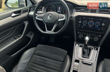 Универсал Volkswagen Passat 2019 в 