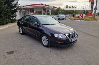 Седан Volkswagen Passat 2005 в Шостке