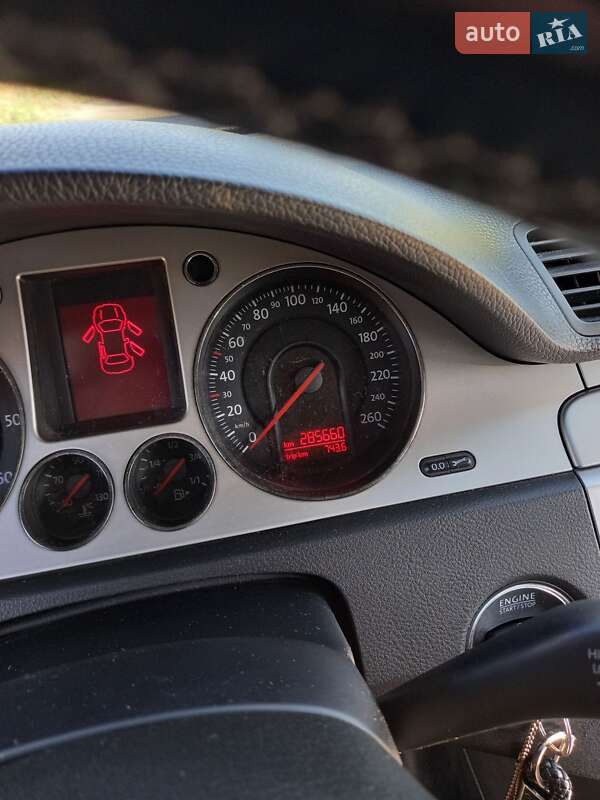 Універсал Volkswagen Passat 2007 в Обухові