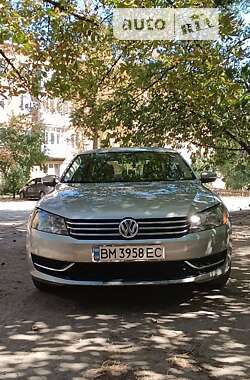 Седан Volkswagen Passat 2013 в Охтирці