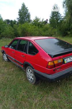 Хетчбек Volkswagen Passat 1985 в Ужгороді