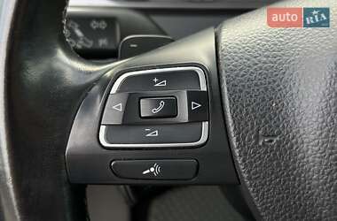 Универсал Volkswagen Passat 2014 в Черновцах