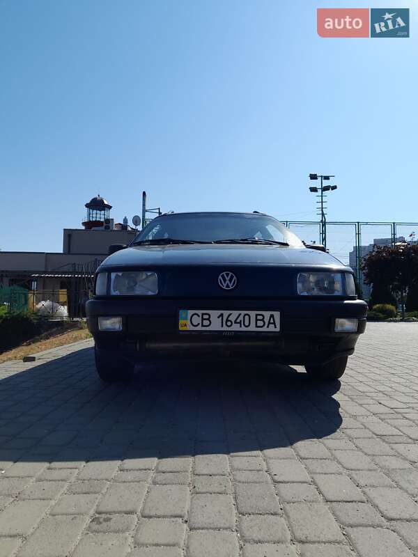 Универсал Volkswagen Passat 1992 в Черкассах