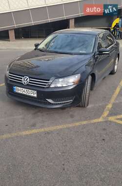 Седан Volkswagen Passat 2013 в Одесі