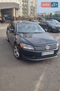 Седан Volkswagen Passat 2013 в Одесі