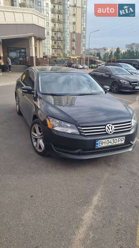 Седан Volkswagen Passat 2013 в 