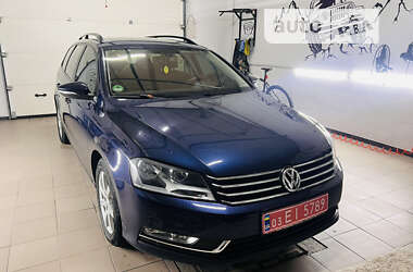 Универсал Volkswagen Passat 2012 в Кременце